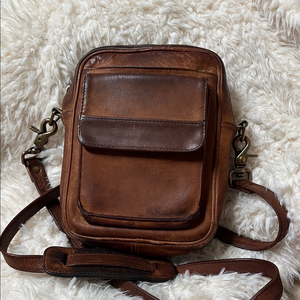 Scully Vintage Rich Brown Leather Messenger Bag